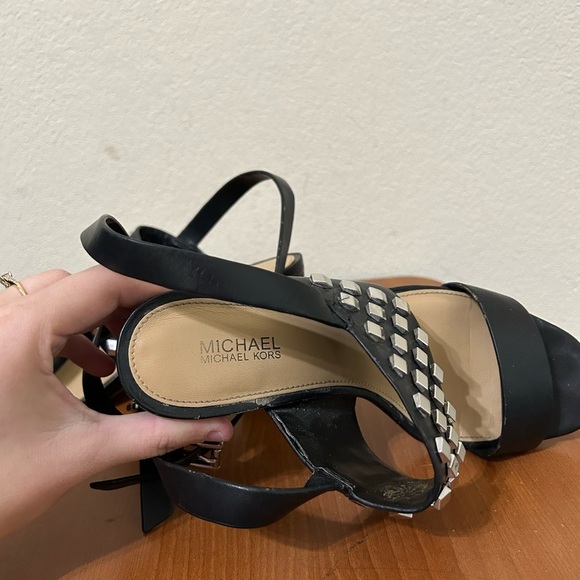 Michael Kors Valencia Black Studded Women's Block Heel Sandals Business Sz 6.5 - Picture 5 of 11